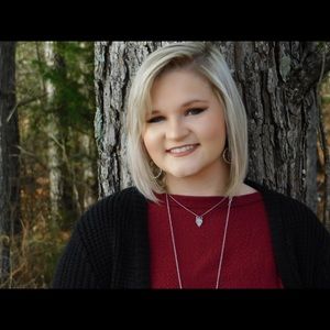 Meet your Posher, Audrey